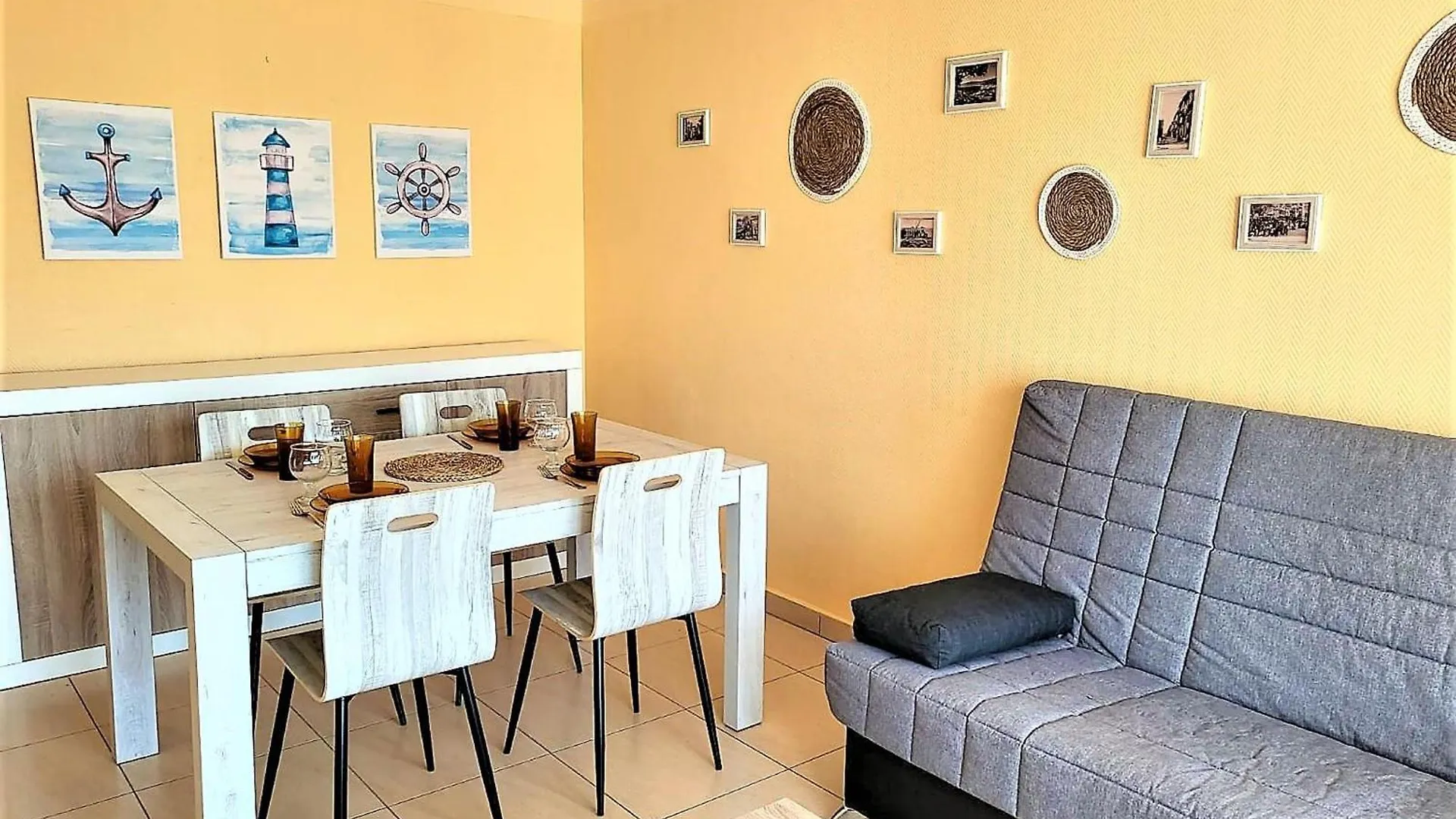 Apto En 2ª Linea De Playa Con Terraza, Wifi Y Parking Comunitario En Santa Margarita, Roses - Es-258-67 Spanyolország